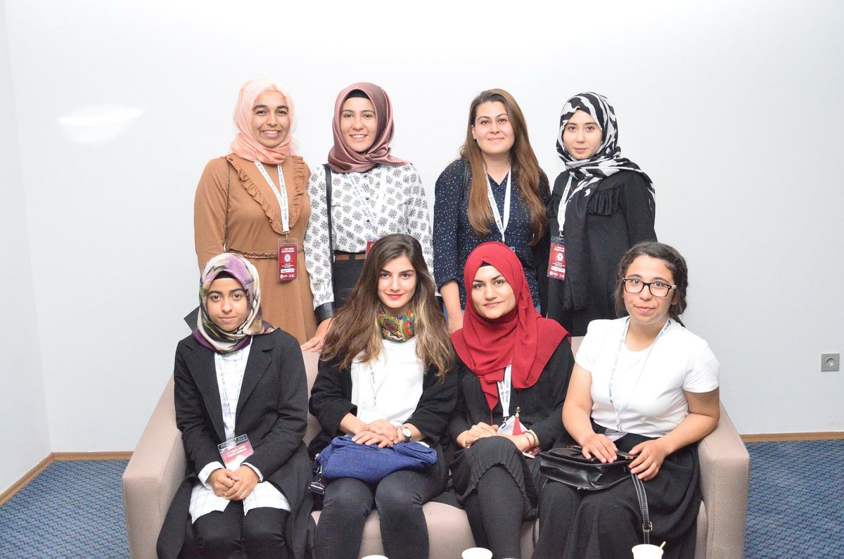 sohobTR's tweet photo. 5.Ulusal Sosyal Hizmet Öğrenci Kurultayı 2.Gün 
#sosyalhizmetöğrencibirliği
#sosyalkahramanlar https://t.co/kmWn33LN0t