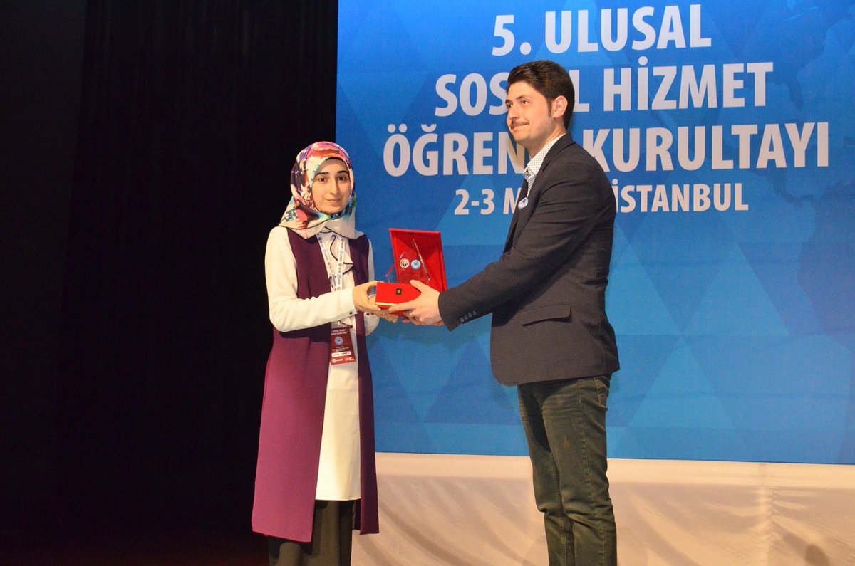 sohobTR's tweet photo. 5.Ulusal Sosyal Hizmet Öğrenci Kurultayı 2.Gün 
#sosyalhizmetöğrencibirliği
#sosyalkahramanlar https://t.co/kmWn33LN0t
