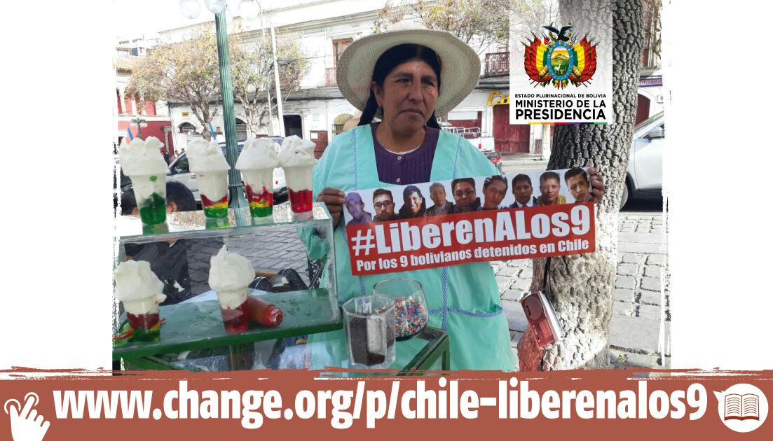 MinPresidencia's tweet photo. #LiberenALos9
#ElLibroDelMar
Bolivia reclama justicia para nuestros 9 hermanos detenidos ilegalmente en Chile https://t.co/eAcnjvFx7y https://t.co/2i6ffDltuG