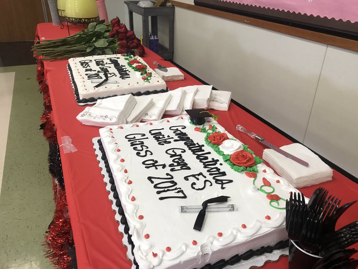 LopezprinciPAL's tweet image. Proudly supporting our @GreggElementary 5th G promotion ceremony #TEAMHISD #feederpattern @hartman_ms