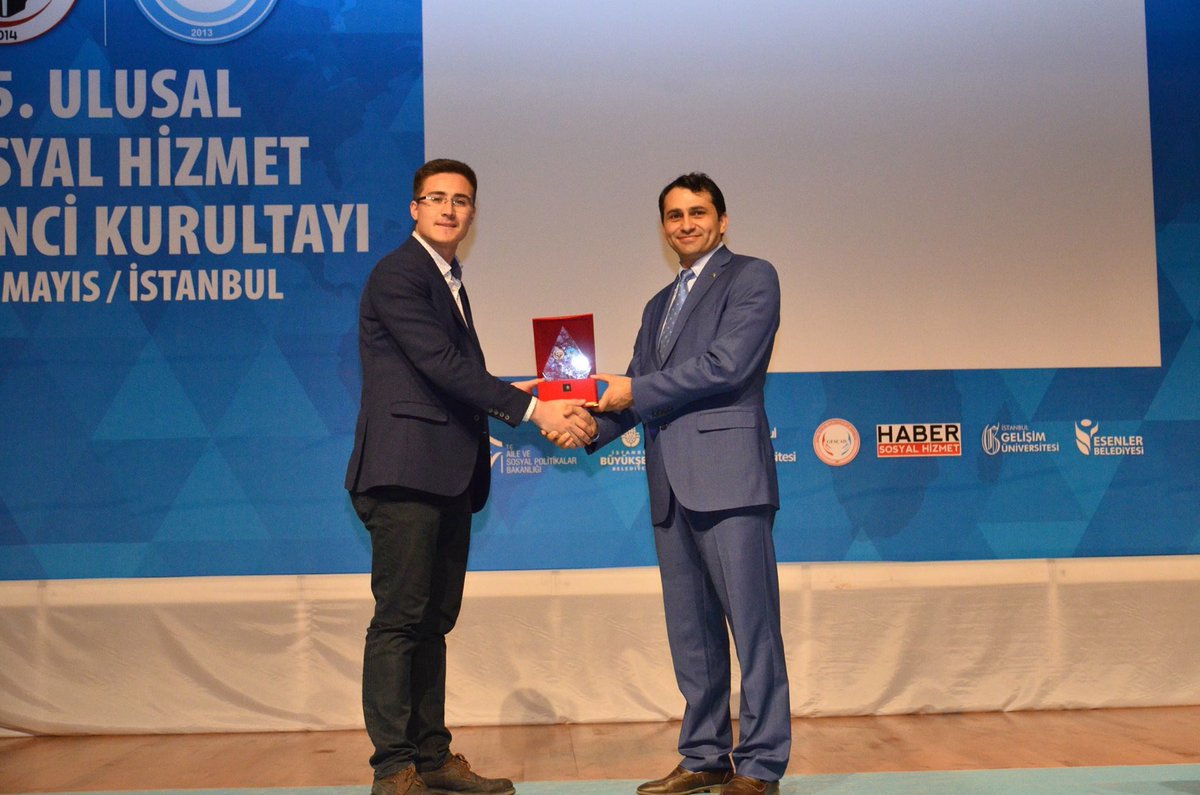 sohobTR's tweet photo. 5.Ulusal Sosyal Hizmet Öğrenci Kurultayı 2.Gün 
#sosyalhizmetöğrencibirliği
#sosyalkahramanlar https://t.co/e9V1GXk3Vn