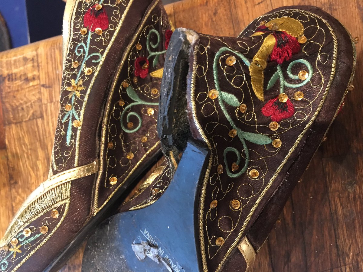 EmmaSupple's tweet photo. That moment when old friends - aka much loved shoes! - pass out! They will come back as Supple shoes! @Supplefeet #supplearches https://t.co/SCzPoxdRwf