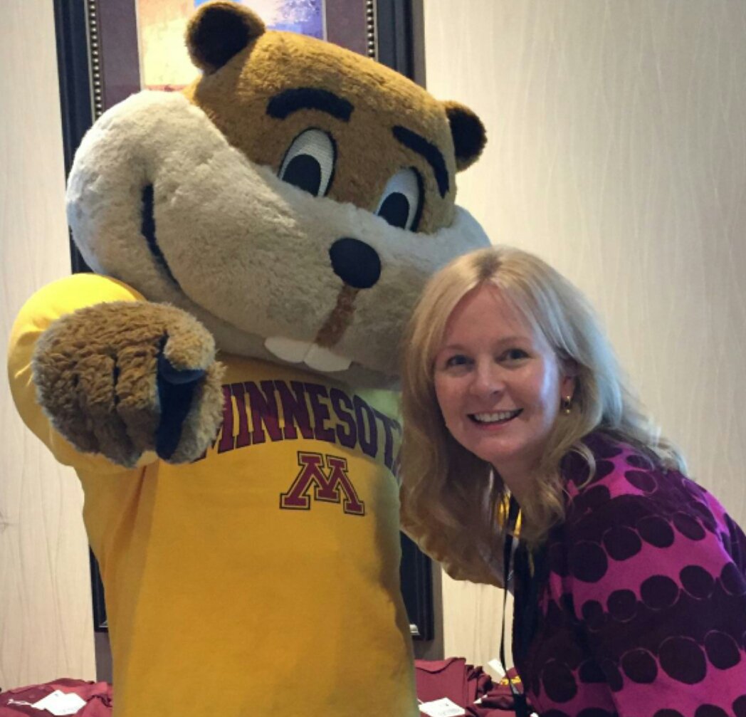 cdehdashti's tweet photo. Hey there #mnleg. I urge you to put on the jersey for your state's public land grant U and support #UMN's funding request #Driven4MN #mnleg https://t.co/9wz5yjCHJL