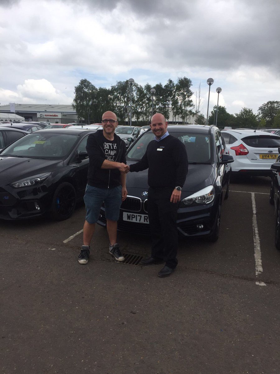 JGLeasing's tweet photo. 🎉Congratulations to Ryan Ashton from R A Landscapes who collected his brand new #BMW #2series #GranTourer last week 🎉 Enjoy your new car! https://t.co/YXtYNsXQdh