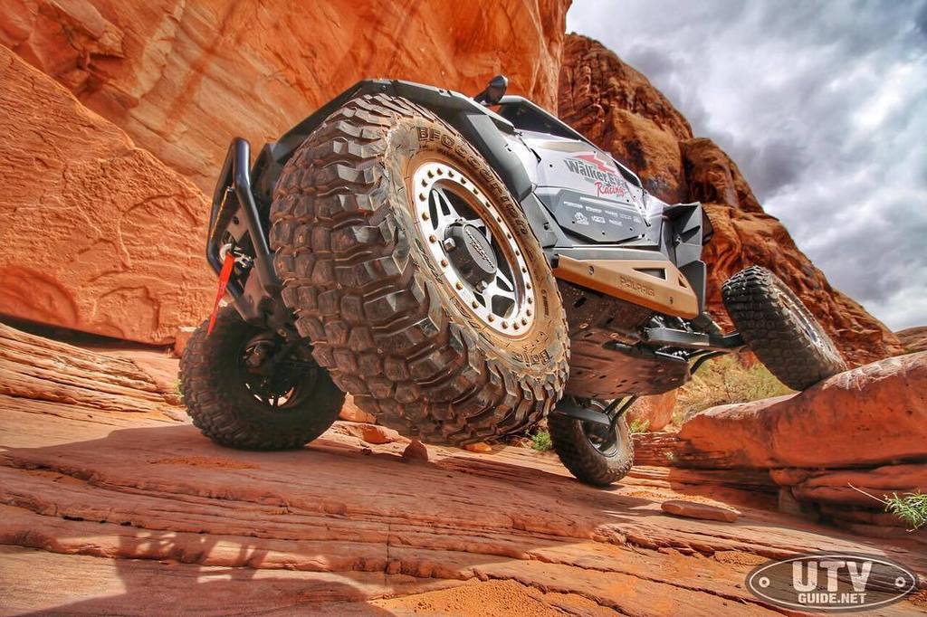 UTVGuide's tweet photo. @walkerevansracing out on Pritchett Canyon in their new #crowleyedition @polarisrzr https://t.co/ST6a3pLMqz https://t.co/e1CyFNjBJB