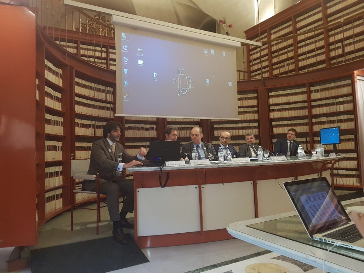 CircoloGT's tweet photo. Seconda tavola tematica in corso: si parla di universi di dati e vita digitale! #cgt2017 @Montecitorio https://t.co/9YamZ76wJR