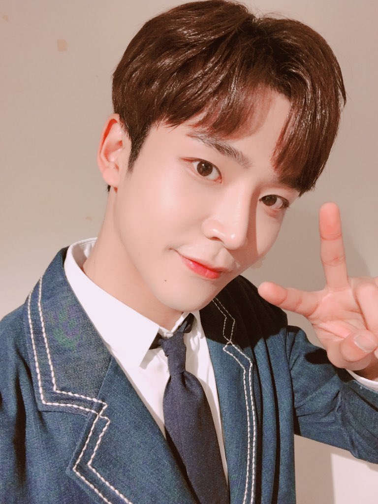 SF9_official_jp's tweet photo. [#ロウン] 今日はいっしょうわすれません!すてきなおもいでをつくってくれたぼくたちのFANTASYありがとう!!!🐭 https://t.co/bJhiTqJpc0
