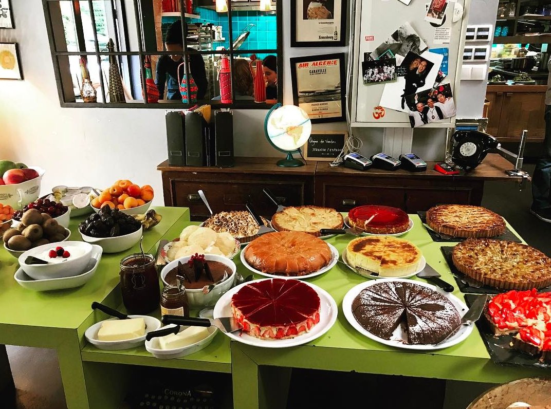 Derriereresto's tweet photo. Encore un Dimanche #brunchy au @Derriereresto qui va avoir lieu demain ! 
Pensez à réserver!
@kleighram

#restaurantderriere #brunch #paris https://t.co/7pOAbVKB2D