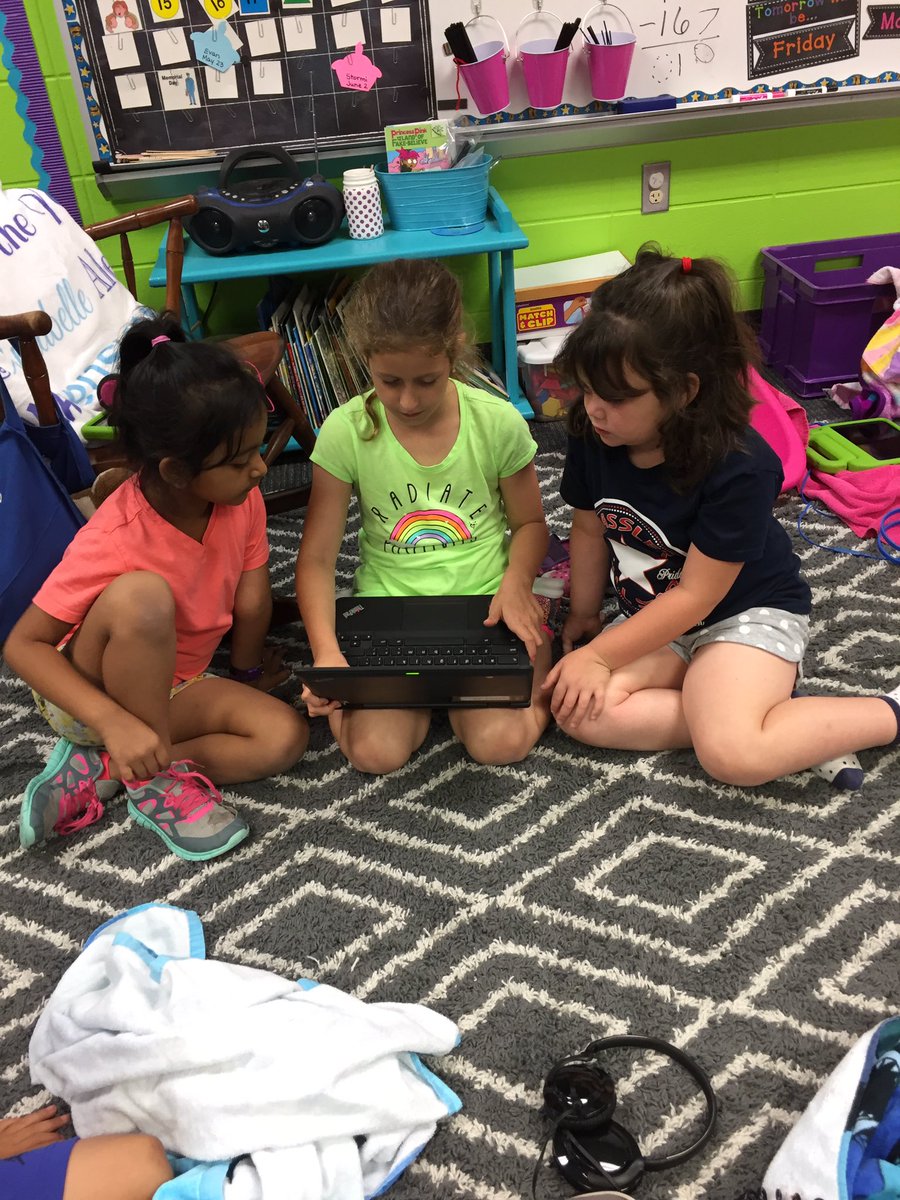 tdshaw5's tweet photo. Technology collaboration!! #kinderandsecond #learningtogether @HasslerKISD @KleinTransforms @aimiller73 https://t.co/DH34yzLBrL