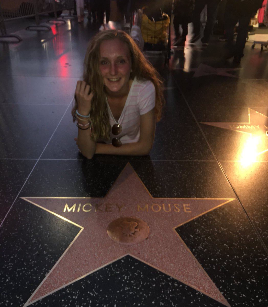 syd_re's tweet photo. Hey https://t.co/X4hrY2kFFx