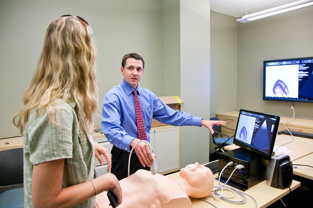 AIMSEDUCATION's tweet image. Why Cardiovascular Techs Are in High Demand 

buff.ly/2rhNwGN

#CardiovascularTech #CareerChange #healthcare