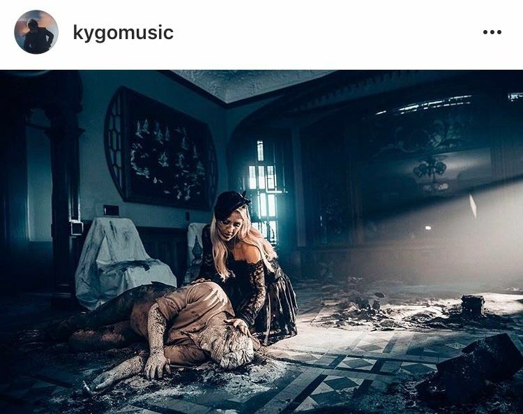 EllieQueen24's tweet photo. First time video is coming soon :) 🌸🌸🌸 @elliegoulding @KygoMusic #elliegoulding #kygomusic 💕💘💓 #firsttime #firsttimevideo 💙💜❤💝 https://t.co/aFHcdiN1wk