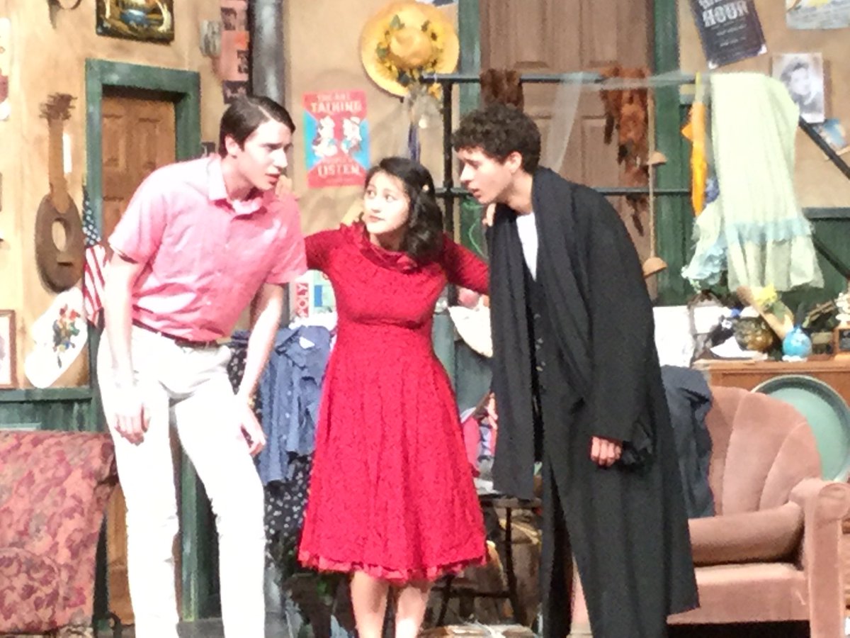DBQSeniorDrama's tweet photo. Figure out WHODUNNIT tonight at Closer Than They Appear:To Death! Show at 7pm. Tickets are just $5. Support these talented writers/directors https://t.co/4JqWIwHOPc