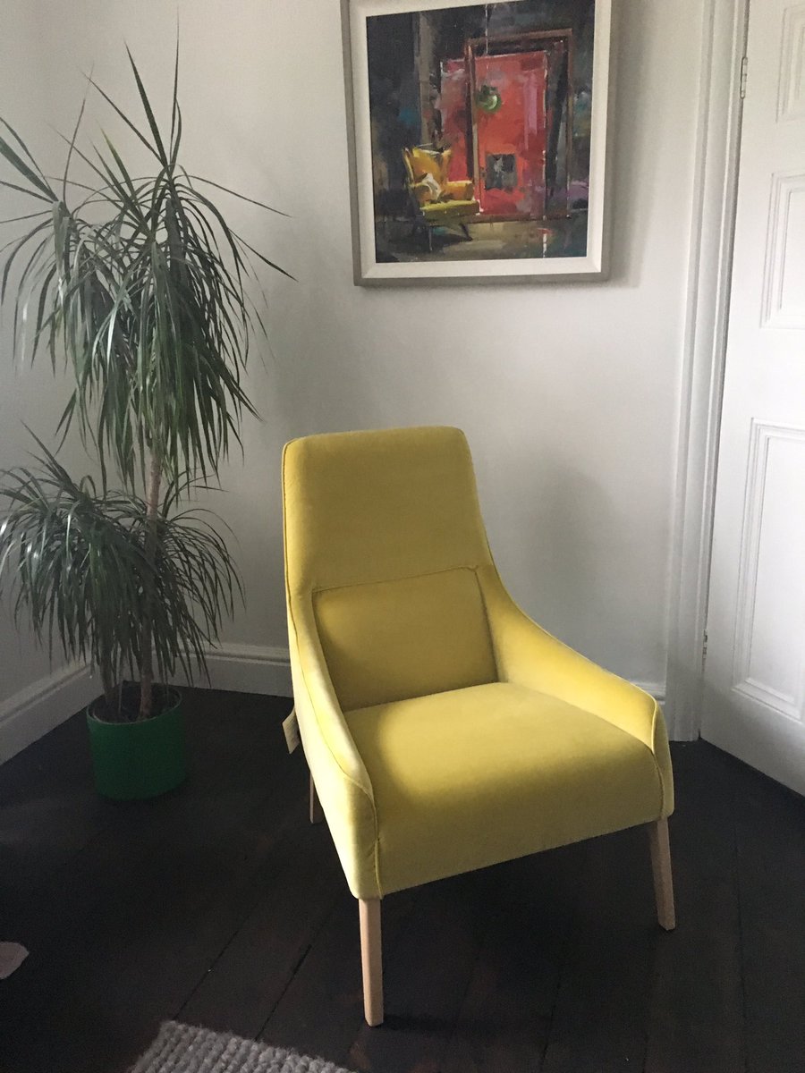 DesignHouse_N's tweet photo. Delivered today, this picture perfect Long Island chair in sunny Harald velvet looks so at home already #FridayFeeling#ligneroset https://t.co/5F16o6gCtY