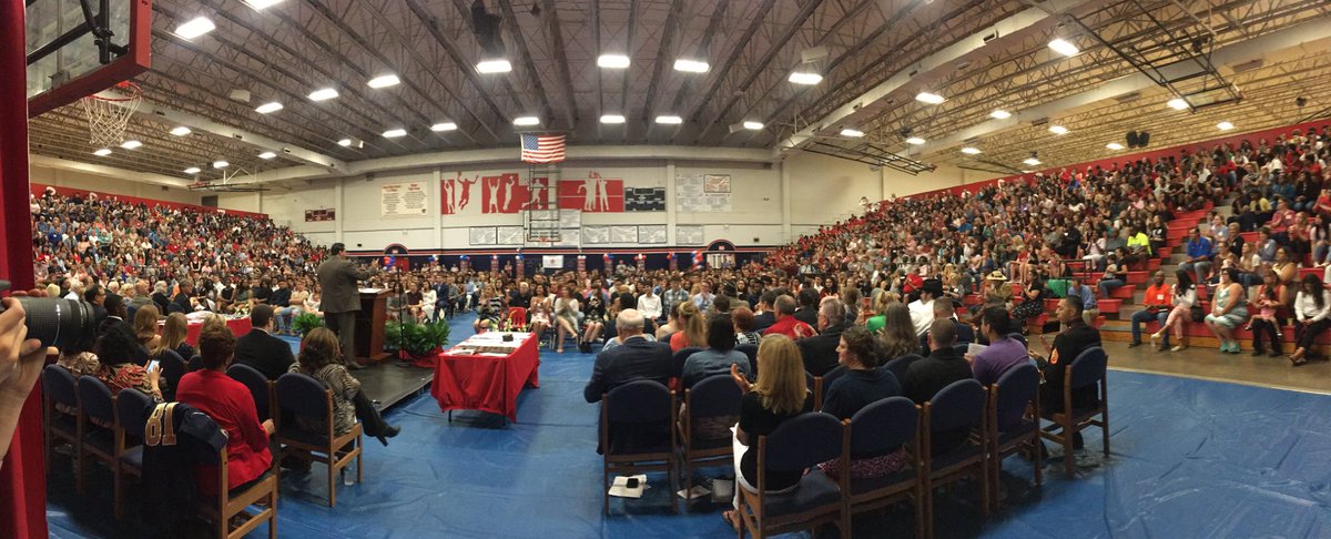 THIS makes my counselor heart happy!!!! Congrats Class of 2017!!!! #WalkOfChampions #LiveAsOne <a href="/RHSRaiders/">Ryan High School</a> <a href="/RyanCounselors/">RHS Counselors</a> <a href="/BillyRyanStuco/">Ryan StuCo</a>