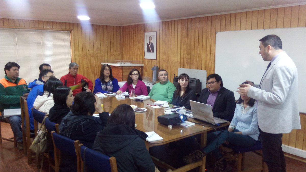 GobProvCoyh's tweet photo. @CristianLopezM @GobProvCoyh da inicio a reunión #COTEP de la provincia de #Coyhaique con asistencia de servicios públicos https://t.co/hp6nIMgVLA