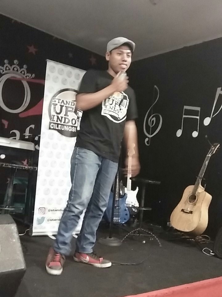 Standupindo_CLS's tweet photo. Yang ke-5 toing yang namanya pengen jadi mito #standupindo_cls https://t.co/rpuwMeZ142