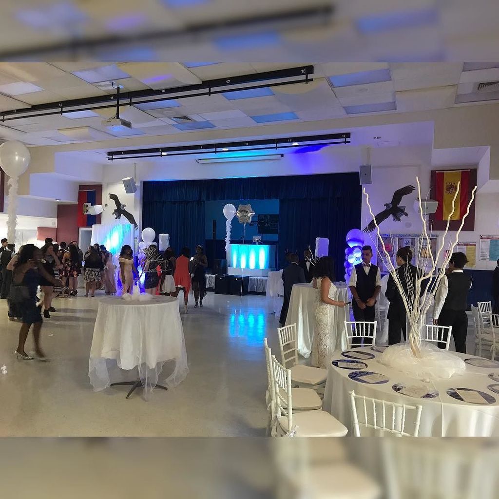 MiamiHarold's tweet photo. Last night Harry Potter theme Carver Middle School 8th Grade Prom #dj #djlife #extraextraentertainment #Groundwork… https://t.co/72csOHdNTk https://t.co/fraCnGkrWj