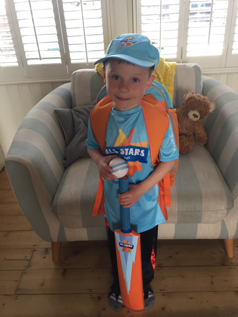 mjwood00's tweet photo. Albert delighted with his new #allstarscricket pack - now the hard work starts #forwarddefensive #showthebowlerthemakersname #straightdrive https://t.co/tD1HcYeGNw