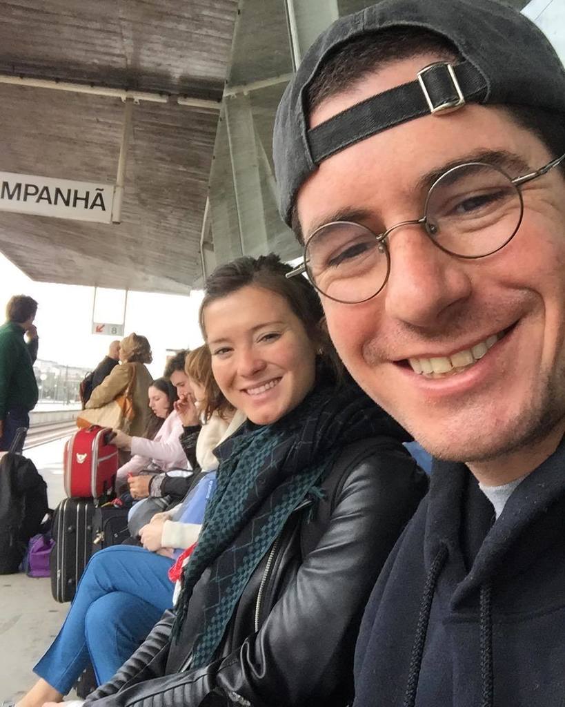 earlyhoursclif's tweet photo. Loren and I (@earlyhoursclif) just got back from a long overdue and very necessary honeymoon in Portugal. The last… https://t.co/Mqmjyfljye https://t.co/w56BmRv6ap