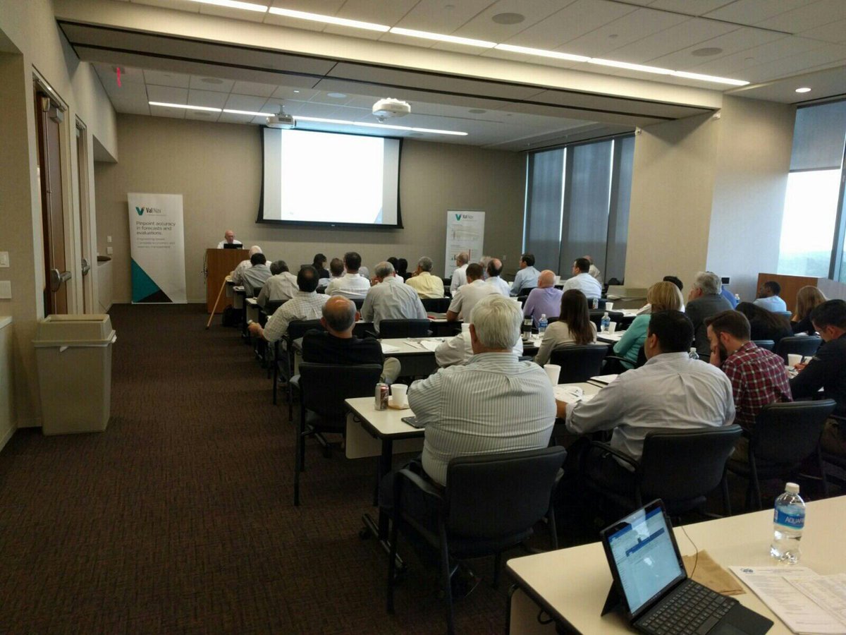 SPEGCSReservoir's tweet photo. Dr. John Lee (!) going through DCA basics on how to build a type curve @energynavigator @SPEtweets @SPEGCS https://t.co/RPbFY2UNqj