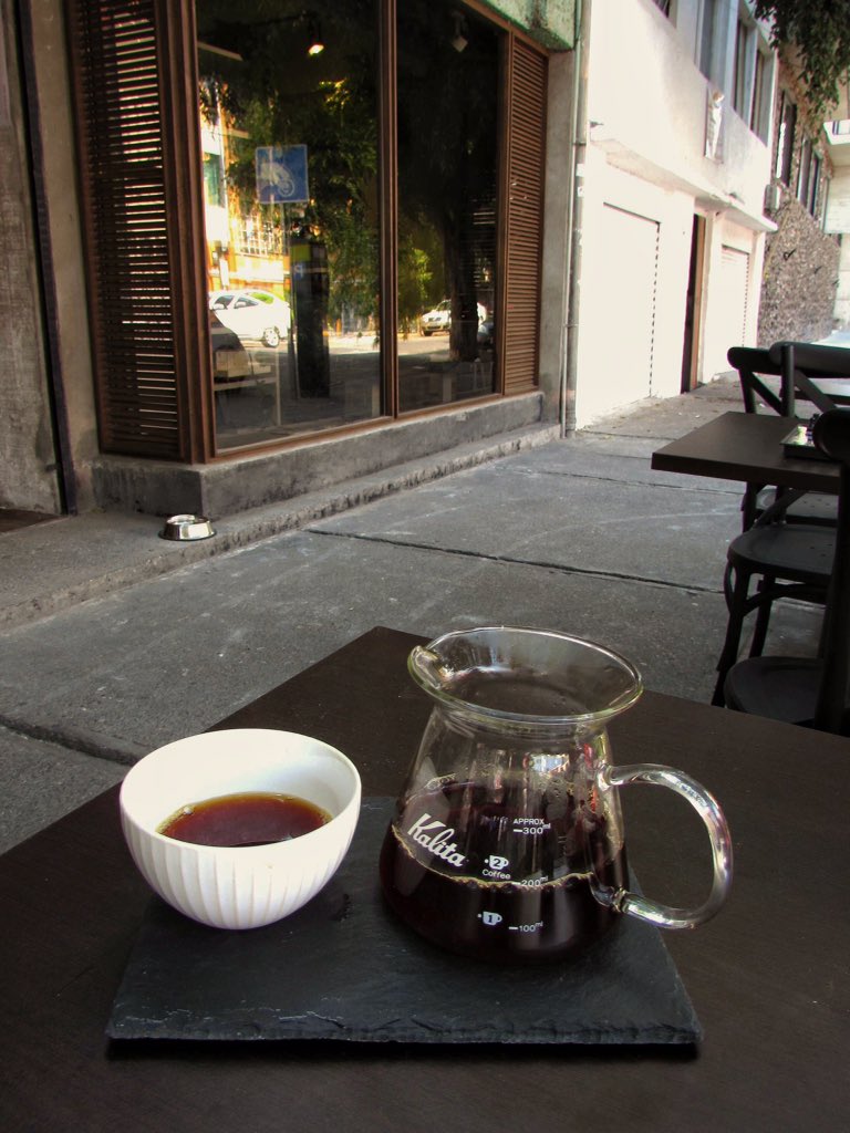 berriesandfun's tweet photo. ¡Buenos días desde @cafecurado; el café que cura todos los males 
#coffee  #TGIF https://t.co/599g8999EV