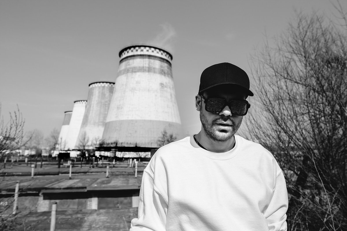 turborecordings's tweet photo. Little Friday surprise from @dimitriveimar... He shares an exclusive heater ‘In My Mind’ today with Club Turbo only: https://t.co/IzyUE1Pxtb https://t.co/MpImfhZUGb