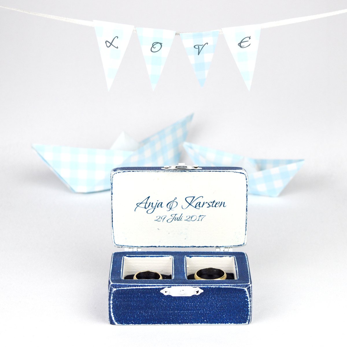 gregolinoshop's tweet photo. Make your wedding day special with somethingblue ring box  #somethingblue #weddingonthebeach #nautical https://t.co/zhAhCd3d7T