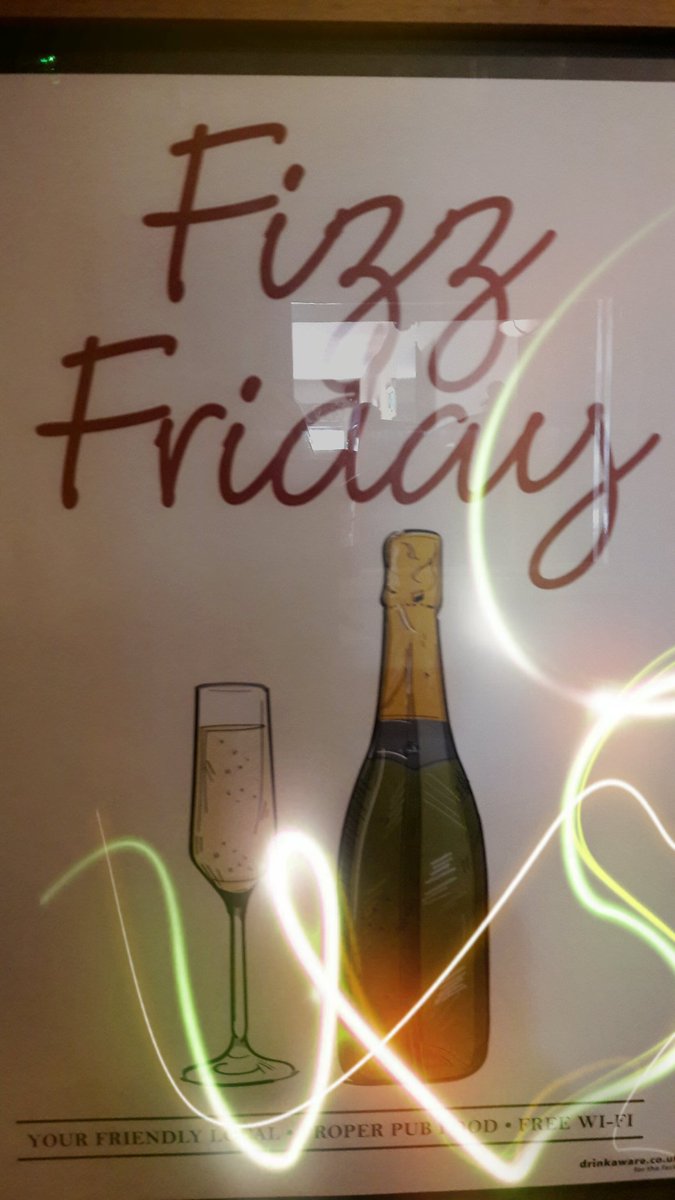 Who's out for fizz Friday. My favourite day 😃