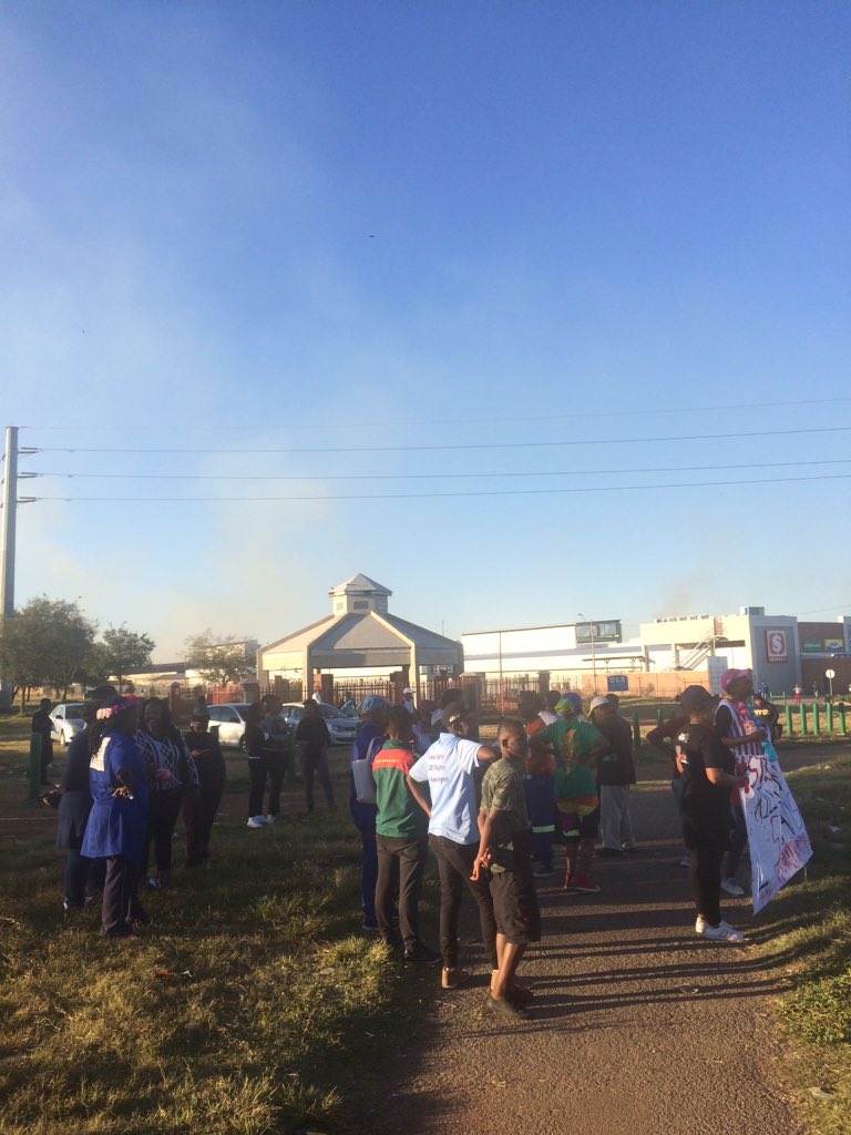 billysigudla1's tweet photo. #LGBT #strike #StopKillingOurSisters #nonkismous #May2017 #ThembiSokhela #sep2014 https://t.co/nBqP4IcD5c