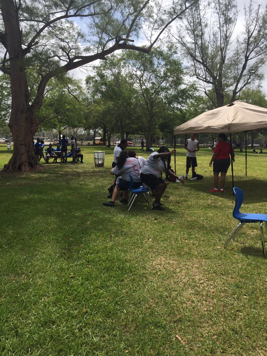 <a href="/LEOMHSwarriors/">Warrior Nation</a> put all their training to use on field day <a href="/LaddDladd06/">David Ladd</a> @MiamiSup