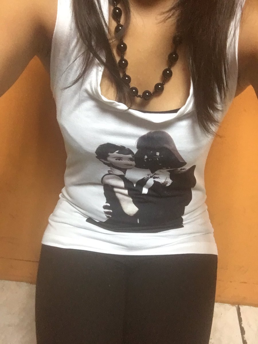 taniandreap's tweet photo. Mi outfit de hoy, gracias a @KajiCreaciones 

LOS AMOOOO https://t.co/OQmHFxJUsM