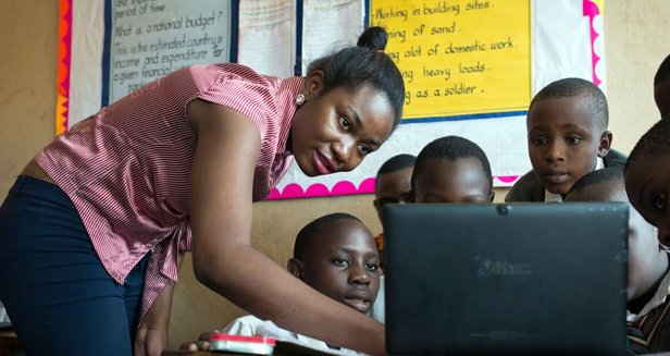 RAEngGlobal's tweet photo. Fantastic article from @uginvestigator about one of our amazing #AfricaPrize finalists @hinduluv! https://t.co/nLZ4B9ncoB https://t.co/TCXLSGmYwq