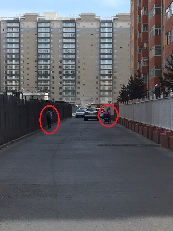 Өдөрт хичнээн зорчилт байдгийг мэдэхгүй ч Баянмонголчуудын  99% нь зорчидог энэ хэсэгт явган хүний замыг хашаагаар дарсан байдаг #Замчөлөөл