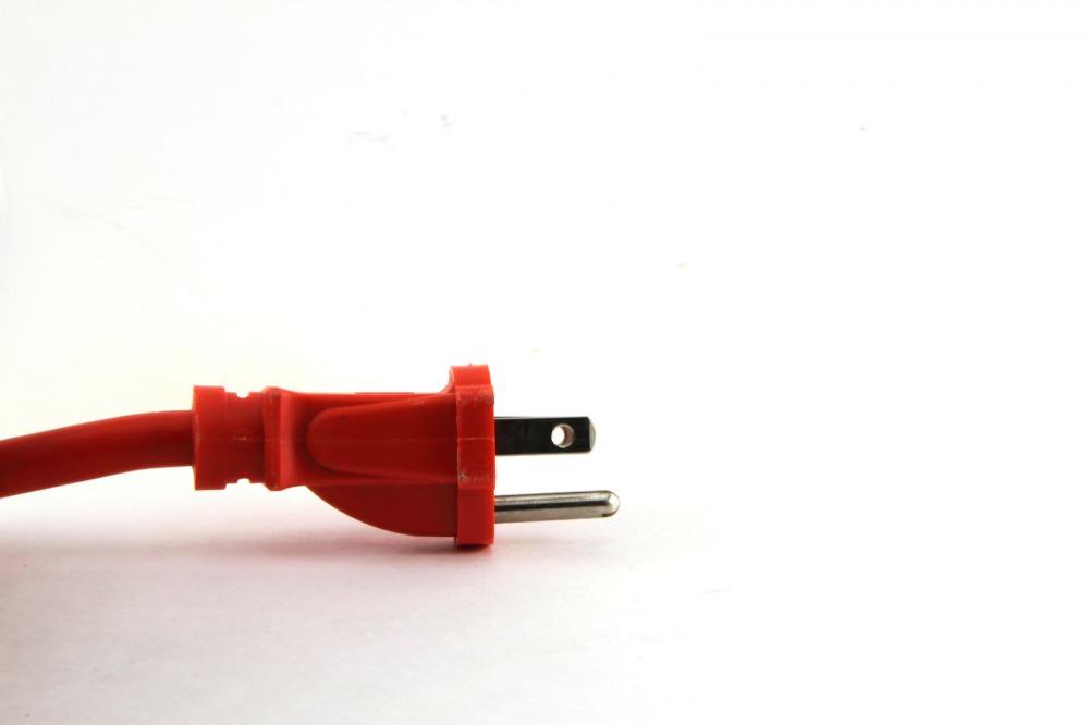 SRElectricians's tweet photo. You use it everyday without thinking, but how does #Electricity go from power plants to household plugs? https://t.co/HSVCIFqyxr https://t.co/ACRK3PcZBc