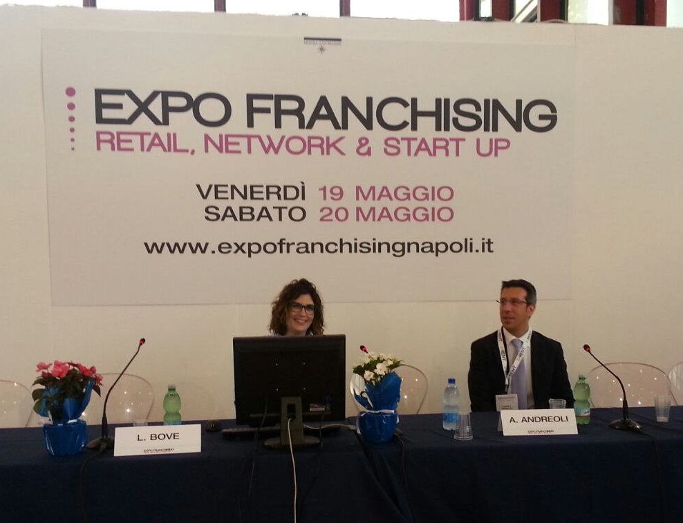 Veronica Rizzo <a href="/veronicaime/">Veronica</a> del team <a href="/LocalStrategyIT/">Local Strategy</a> a #expofranchisingnapoli "Sfruttare i sistemi di Mappe online..." <a href="/lavoroformazion/">LavoroeFormazione.it</a>