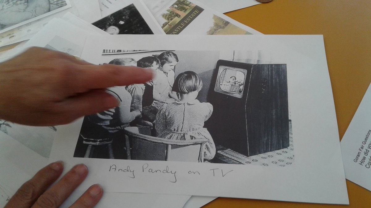 year5bwps's tweet photo. @badocksprimary Y5 interviewed two sisters who were at the original Goram Fair in the 50s about their experiences. Fascinating memories... https://t.co/9l3hCSdMFz