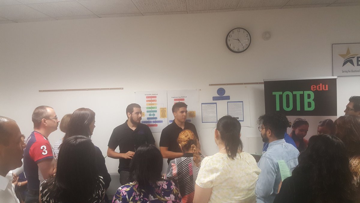 lchaviraHPS's tweet photo. @TOTBedu presenting at 2nd Annual STEM Academy at @ESCRegion19 #STEMSOS #teambuilding #StrongTogether #MENTORONEMENTORALL #underwaterrobot https://t.co/wnPVpvXsMM