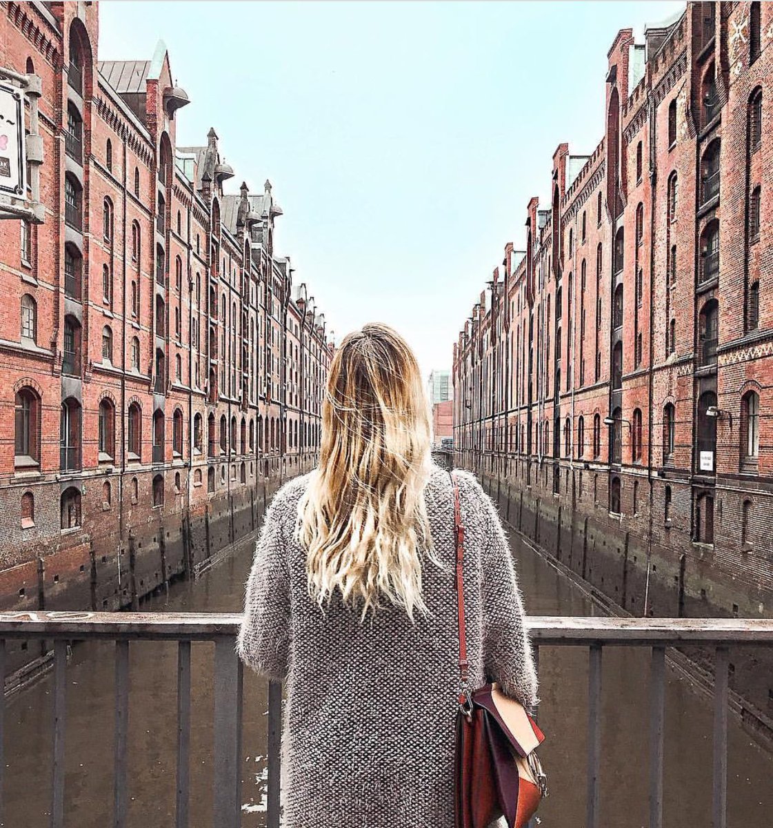 bluelion_rich's tweet photo. Travel + hair goals ✨ https://t.co/2XiGvf6jBs