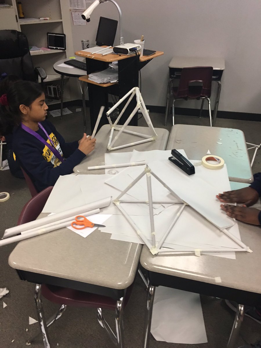danny_dlo24's tweet photo. @YgbIntScience @YgbInt @AliefScience #STEM conference 3rd day morning class #ygbSTEM https://t.co/PbAb1mmNNR