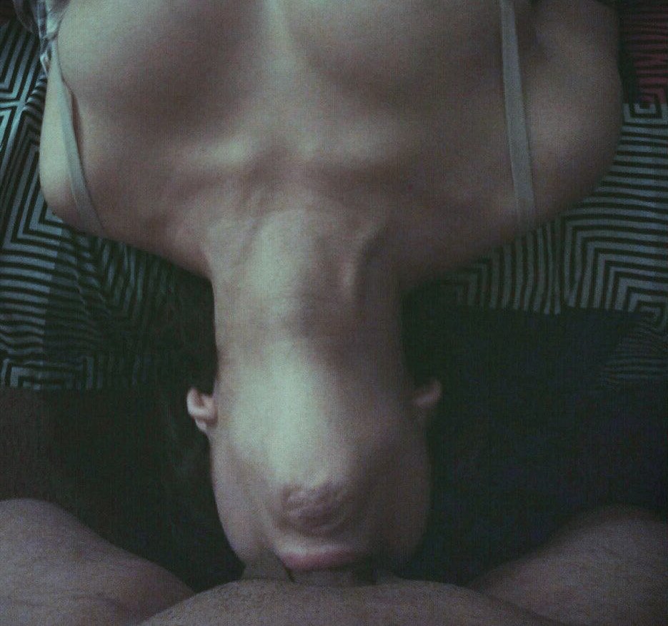 selene_abate's tweet photo. Il mio #trombamico é passato di nuovo a trovarmi 😍 ma adesso si esce!! 😜
Buon #venerdìsera miei cari!! 💋💋💋💋 https://t.co/U3SUJkR5sA