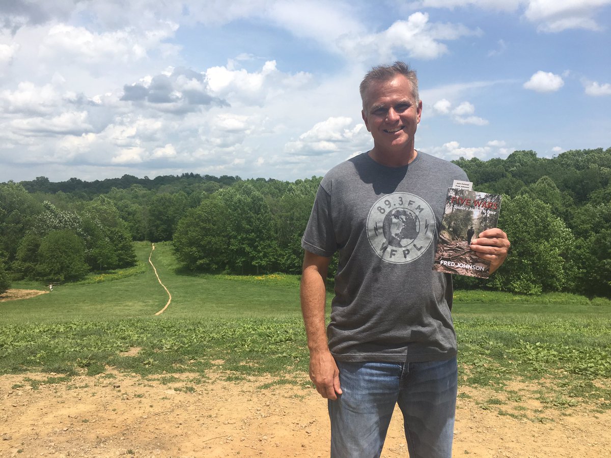 fredwjohnsonjr's tweet photo. Thank you Roxanne Scott @WFPLNews for talking with me about FIVE WARS. https://t.co/6jODcT0h3X #wfplsustainingmember https://t.co/kizads329V
