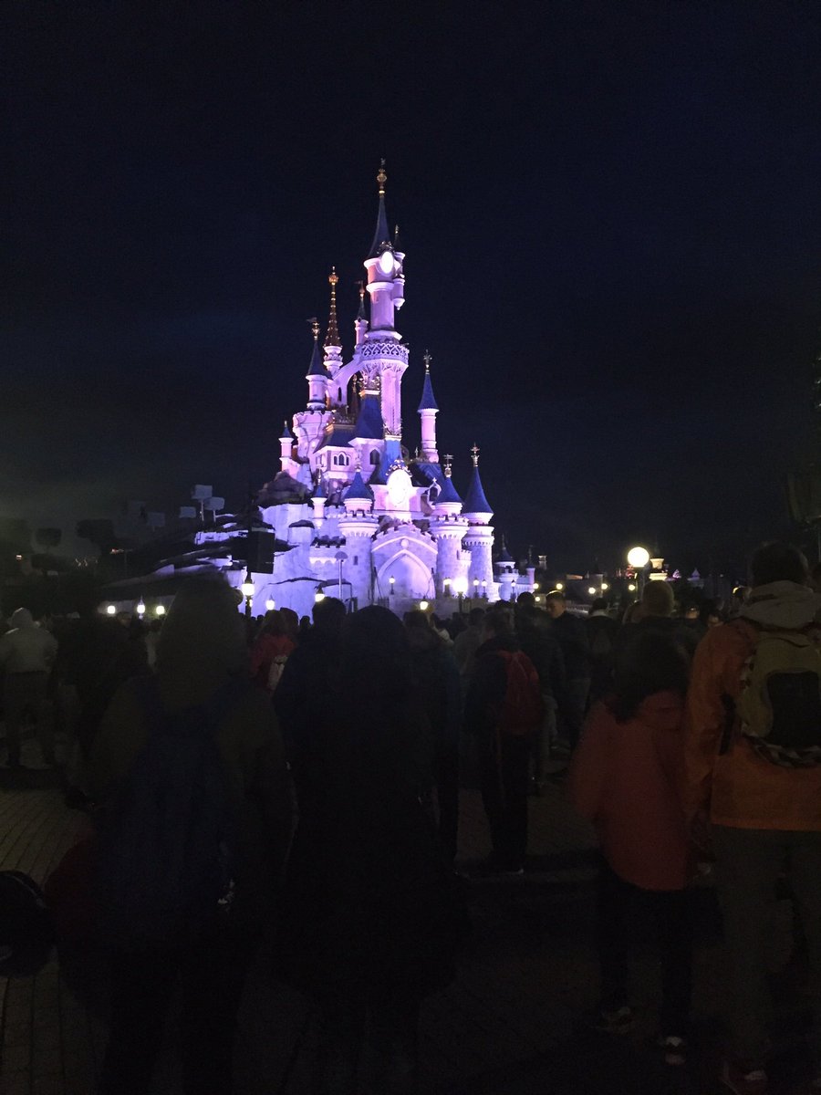 CultsAcademy's tweet photo. It's almost time #excited #DisneyIlluminations #CANormandy17 https://t.co/yjsPgu62sR