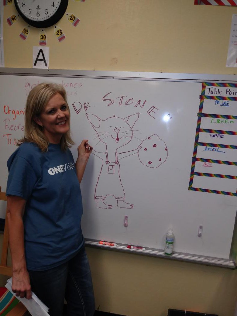 If you give a superintendent a pen, she'll want a board. When you give her a board, she'll give a 🐁 a 🍪! <a href="/3jstone/">Jeannie Stone</a> #risdgreatness #hhfl