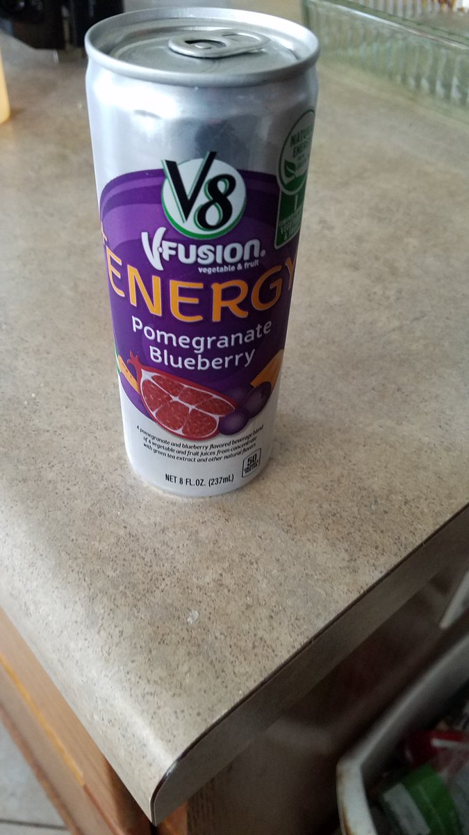 PlasteredKat's tweet photo. @V8 #TFW you get all 5 kids where they need to be, BEFORE they need to be there &amp; still have energy for a gym day!  #SteadyEnergy #GotItFree https://t.co/l0d2Rce5DE