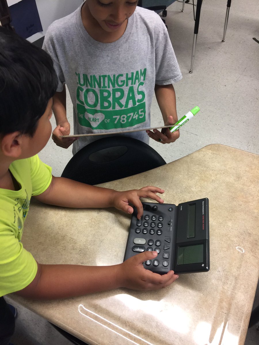 AmyLloydATX's tweet photo. Can't beat 'em-Join 'em! 2ndGr at @CunninghamCobra Elem used #spinnerfidget to add 3Digit #s &amp; check their calculations! @AISDMathematics https://t.co/gJjjUdKLVv