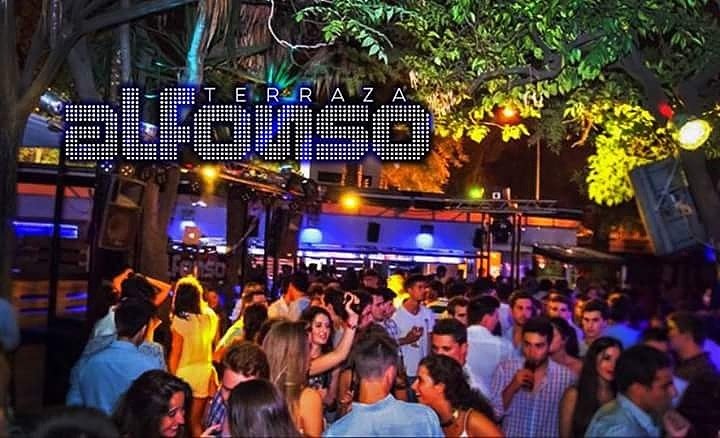 - HOY GRAN VIERNES #PREINAUGURACION #TERRAZAALFONSO EN PUERTA SOLO DI LISTA ALE GAMEZ DE 12 A 2 O PILLAME TU BOTELLA , 645230091📲