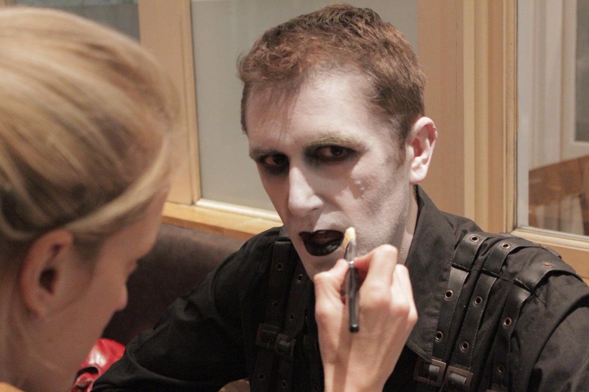 nathanhead's tweet photo. #FlashbackFriday 
being gothed up by the fabulous #RuthParry https://t.co/XYDyk1eU3D for an indie #Vampire #film we shot a few years ago https://t.co/Pu23d539Z0