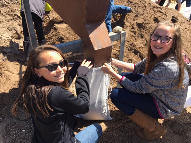 LMS_6thGrade's tweet photo. One hour of community service, the pile is growing! https://t.co/pCxkZfb2nG