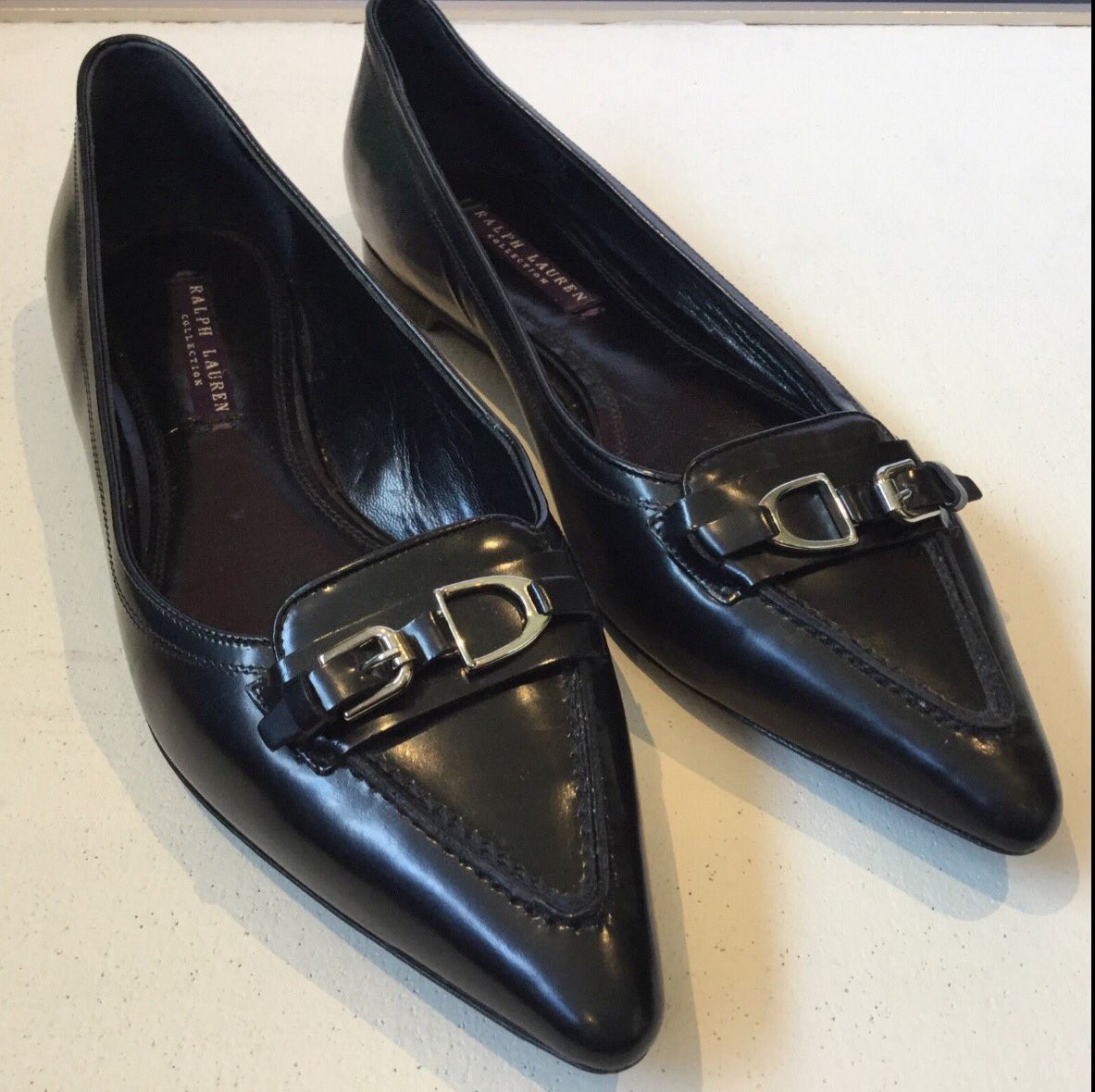 midler_helen's tweet photo. Ralph Lauren MUST HAVES #ralphlauren #purplelabel #ralphlaurencollection #designershoes #designerflats #patentshoes https://t.co/cPK87XTkob https://t.co/o25SraWYF2